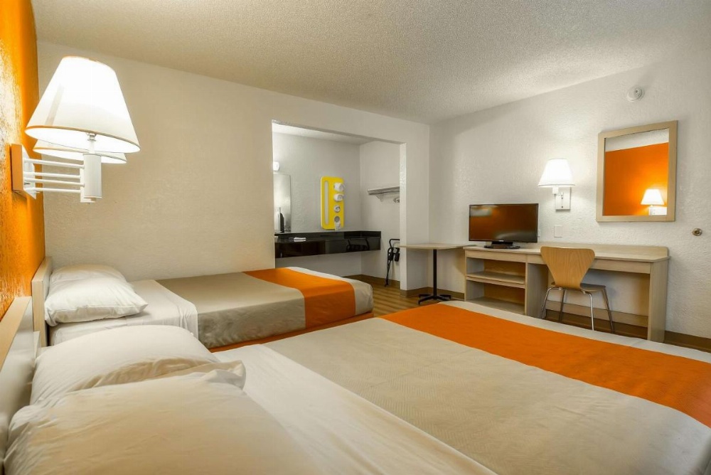 Motel 6 Los Angeles -Norwalk
